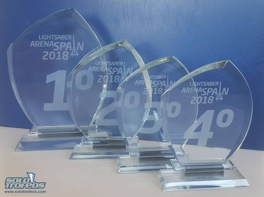 Grabaciones sobre trofeos y placas de cristal