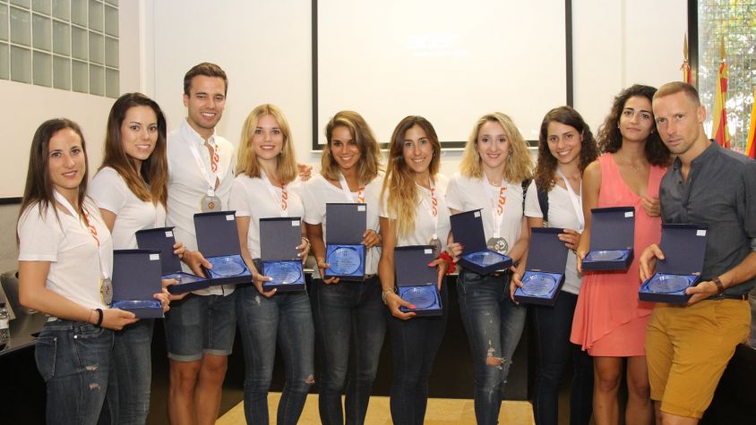 Trofeos para el Club Patí L'Aldea, oro en patinaje artístico
