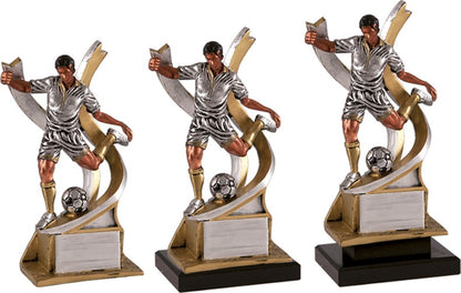 Trofeo fútbol - Jugador con acción de chutar