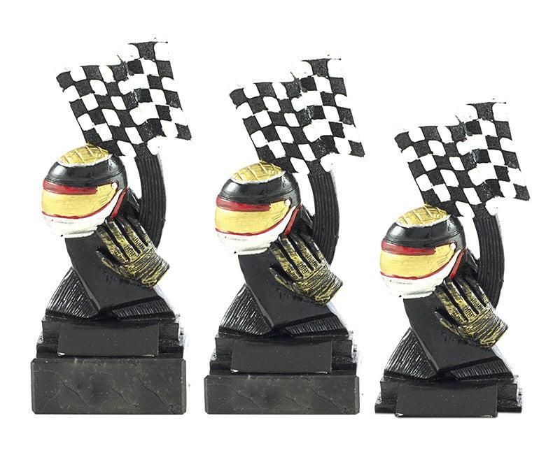 Trofeo casco y bandera.