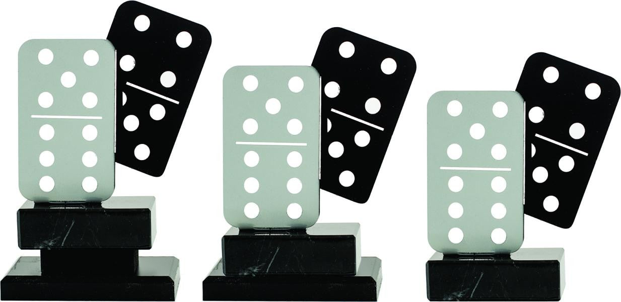TROFEO DOMINO DE METAL
