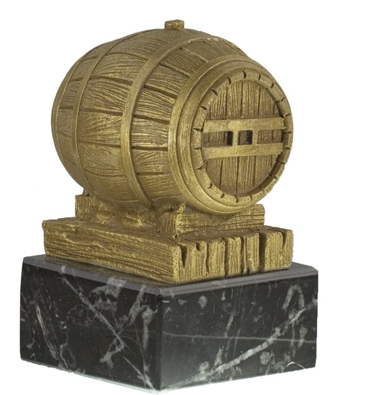 TROFEO DE RESINA FIGURA BARRICA