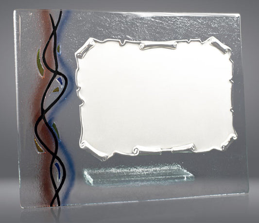 PLACA PERGAMINO DE METAL A COLOR CON BASE DE CRISTAL