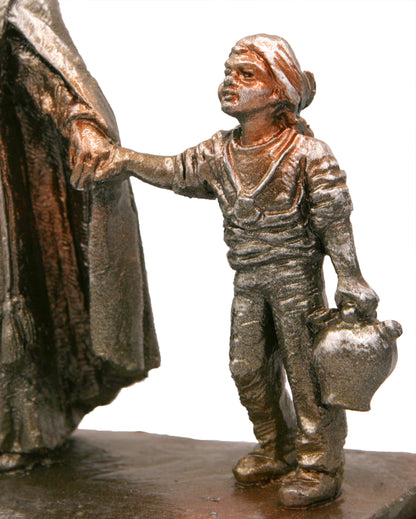 NAZARENO CON NIÑO AGUADOR